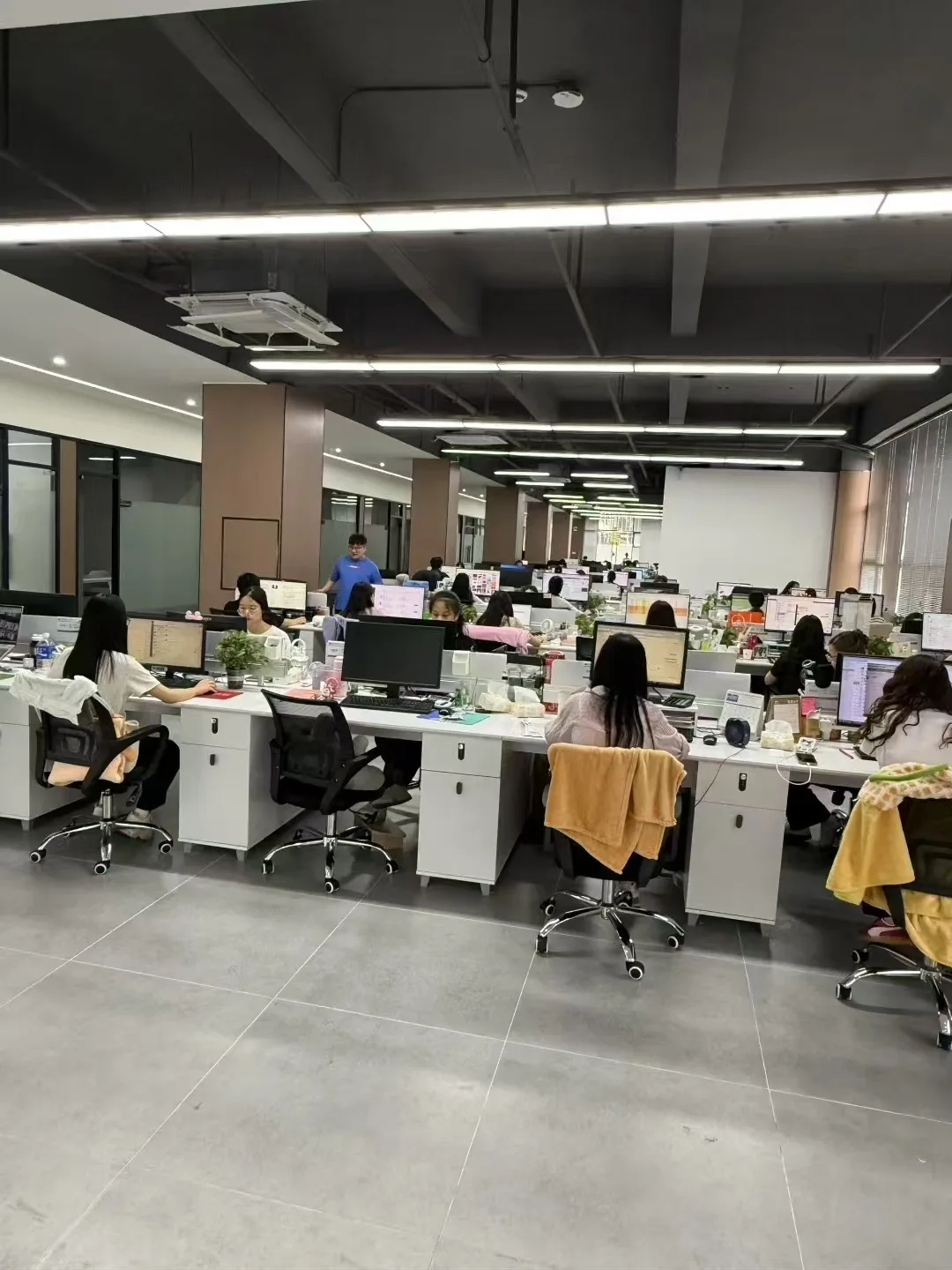 办公环境 — 3